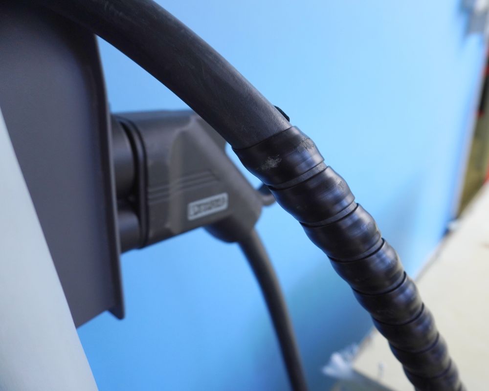 Cable Protectant (6)