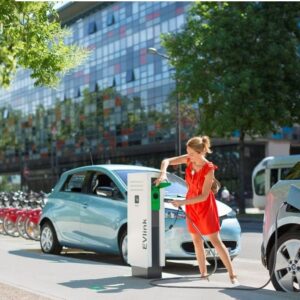 Schneider EV Link Dual Port Floor Mounted | 22 kW | EVF2S22P44R