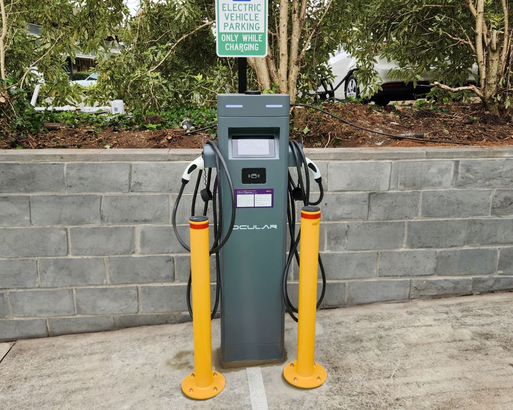 Tethered Dual Tower Ev Charger (1)